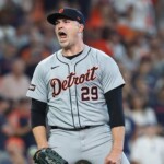 tigers-defeat-astros-in-opening-game-of-al-wild-card-series,-earn-first-playoff-win-over-decade