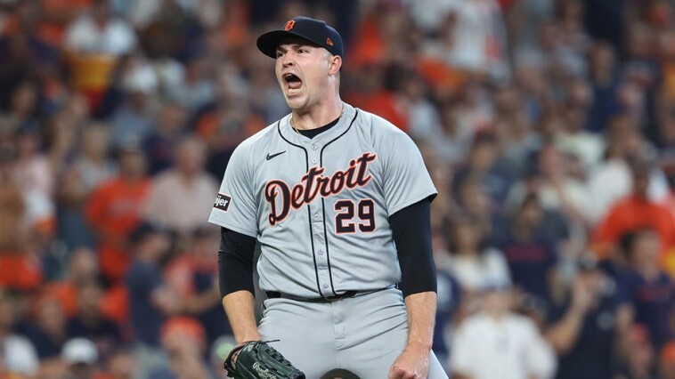 tigers-defeat-astros-in-opening-game-of-al-wild-card-series,-earn-first-playoff-win-over-decade