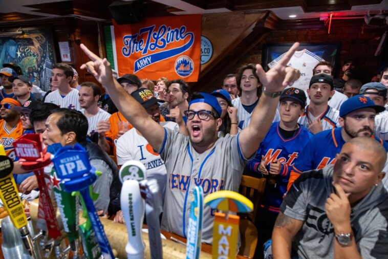 it’s-tough-being-a-mets-fan,-but-the-7-line-army-is-ready-to-party-in-nyc-for-miracle-wild-card-run