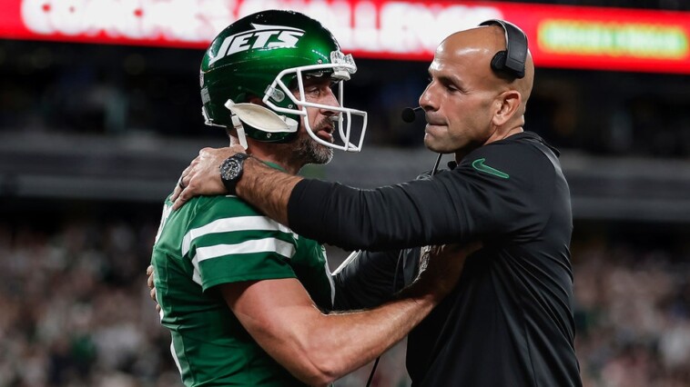 jets’-aaron-rodgers-dismisses-speculation-about-disconnect-with-robert-saleh-after-cadence-controversy