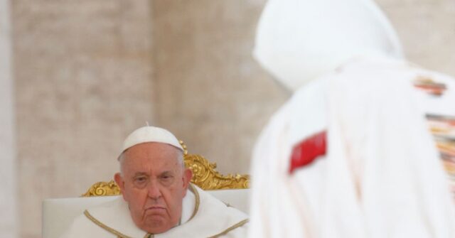 pope-francis-leads-event-with-cardinals-confessing-‘sins’-against-migrants,-environment