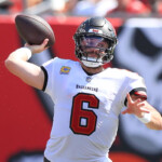 buccaneers-vs.-falcons-thursday-night-football-score,-live-updates:-tampa-bay-leads-at-half-in-nfc-south-clash