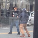 knife-wielding-men-left-bloodied-after-duking-it-out-in-broad-daylight on-nyc-street:-wild-video 