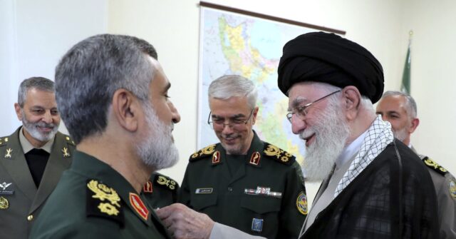 iran-awards-medal-for-missile-attack-on-israel-but-awaits-response