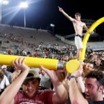 vanderbilt-fans-take-goalpost-throughout-nashville,-throw-it-in-cumberland-river-after-upsetting-no.-1-alabama