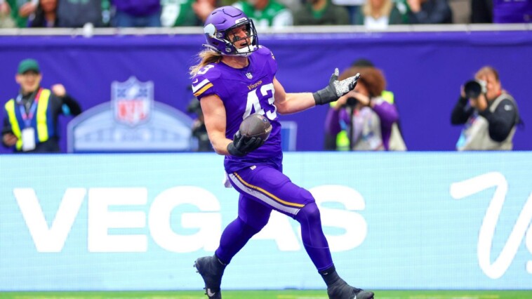 vikings’-van-ginkel-picks-off-jets’-rodgers,-returns-it-63-yards-for-td