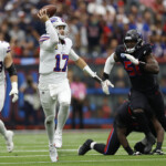 texans-stifle-josh-allen,-stun-bills-with-walkoff-fg-in-showdown-of-afc-contenders