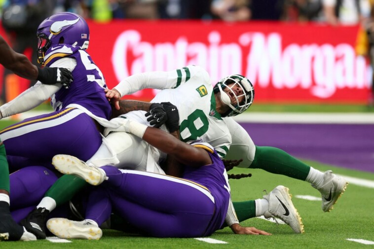 aaron-rodgers-reveals-injury-after-jets’-gut-wrenching-loss-to-vikings