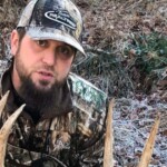 hunter-submits-deer-photo-to-facebook-whitetail-page,-within-10-minutes-he’s-on-his-way-to-losing-hunting-license