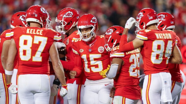 do-the-chiefs-have-enough-firepower-to-help-patrick-mahomes?-monday-night-could-provide-an-answer