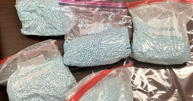 police:-50,000-fentanyl-pills,-6-kilo-bricks-seized-from-woman-flying-from-arizona-to-atlanta