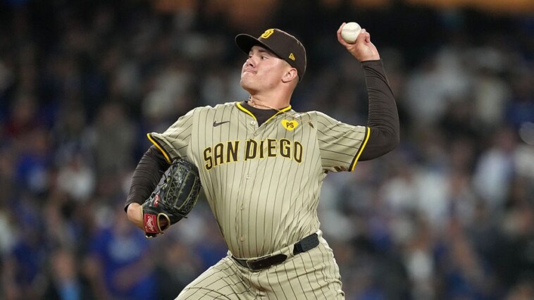 padres-bullpen-dodges-beer-can-thrown-by-fan-as-more-videos-from-ugly-scene-at-dodger-stadium-surface