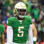 notre-dame-loses-edge-rusher-boubacar-traore-for-season-with-left-knee-injury