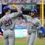 mets-vs.-phillies-prediction:-sean-manaea-battles-aaron-nola-in-nlds-game-3