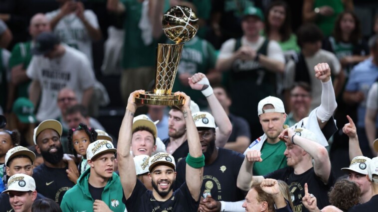 nba-gms-overwhelmingly-pick-celtics-to-repeat