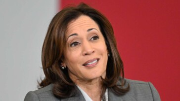 oh-crap:-kamala-just-learned-the-word-‘indubitably’-right-before-a-huge-interview