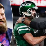 former-jets-quarterback-revisits-awkward-hug-between-robert-saleh,-aaron-rodgers-following-coach’s-firing