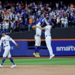 mets-fans-finally-get-chance-to-roar-in-dream-afternoon