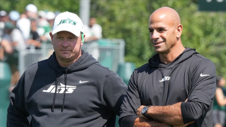 jets-fired-robert-saleh-shortly-after-he-decided-to-demote-offensive-coordinator-nathaniel-hackett:-report