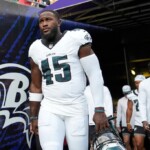 eagles-cut-pro-bowl-linebacker-devin-white-without-playing-a-snap-for-team