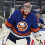 semyon-varlamov-to-get-opening-night-start-as-islanders-taking-it-slow-with-ilya-sorokin