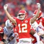 patrick-mahomes’-former-teammate-responds-to-royals-taunts-during-playoff-game-vs-yankees