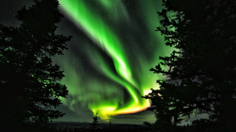 ‘severe’-geomagnetic-storm-to-hit-earth-today-—-here’s-what-could-happen