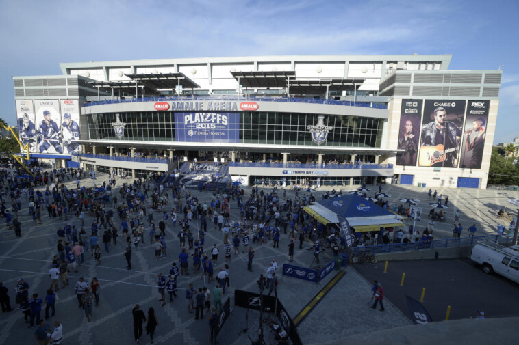 hurricane-milton:-tampa-bay-lightning-home-opener-vs.-carolina-hurricanes-postponed