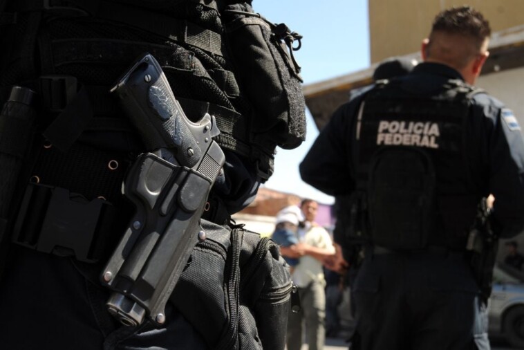 violence-in-mazatlan-due-to-internal-conflict-in-the-sinaloa-cartel-puts-population-on-alert