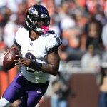 nfl-injury-tracker-week-9:-lamar-jackson-misses-practice-again,-micah-parsons-likely-out,-patriots-‘hopeful’-about-drake-maye