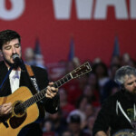 british-band-mumford-and-sons-shredded-for-endorsing-kamala-after-cancel-mob-forced-out-member-who-praised-book-exposing-antifa