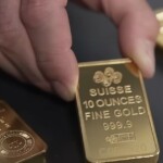 as-gold-prices-hit-new-record-highs,-one-12-page-guidebook-lays-out-the-plain-facts-for-investing