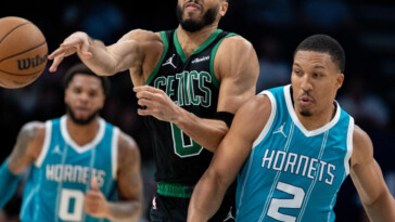 hornets’-grant-williams-ejected-after-tackling-former-teammate-jayson-tatum-in-celtics’-124–109-win