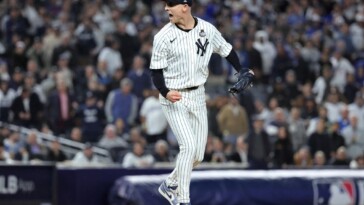 yankees-pick-up-luke-weaver’s-2025-option-to-lock-down-key-bullpen-piece