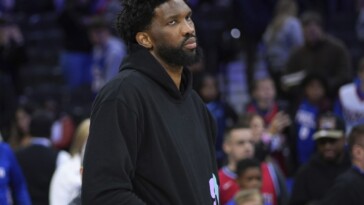 joel-embiid-shoves-columnist-after-76ers-game,-nba-investigating