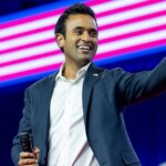 vivek-ramaswamy-fires-up-maga-crowd-at-penn-state-ohio-state-game-over-trump’s-early-voting-numbers