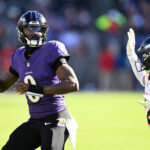 lamar-jackson-carves-up-broncos-for-perfect-passer-rating-in-ravens-win,-another-notch-in-his-mvp-campaign