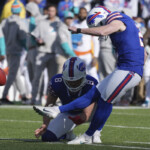 nfl-week-9-scores:-bills-eke-out-30-27-win-over-dolphins-on-massive-61-yard-field-goal