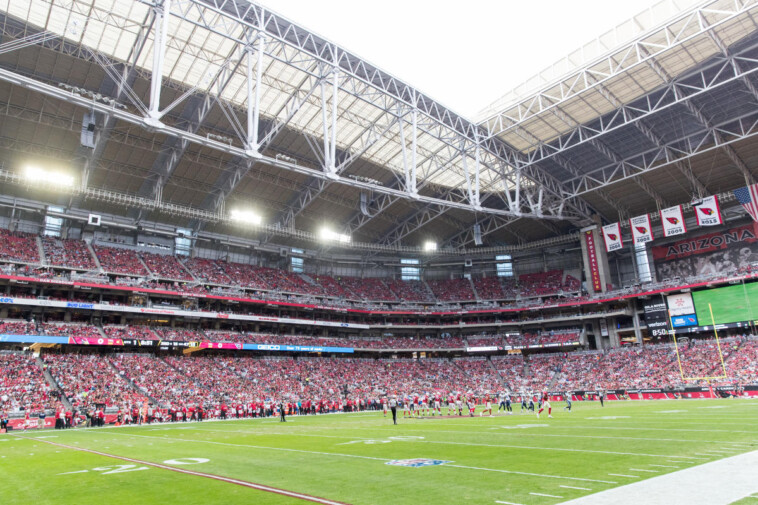 cardinals-leave-retractable-roof-open,-and-of-course-it-rained-and-hailed