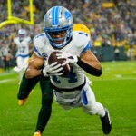 lions-star-amon-ra-st-brown’s-pregame-outfit-features-clear-message-for-packers-ahead-of-rivalry-game