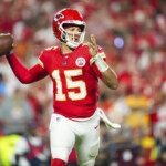 buccaneers-vs.-chiefs-score,-live-updates:-kansas-city-looks-to-remain-unbeaten-against-tampa-bay-on-monday-night-football