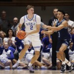 cooper-flagg-drops-18-points,-throws-down-massive-dunk-in-duke-debut-while-leading-blue-devils-to-win-over-maine