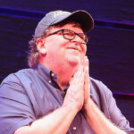 michael-moore-pleads-with-nonvoters-to-back-kamala:-‘just-as-a-favor-for-me’