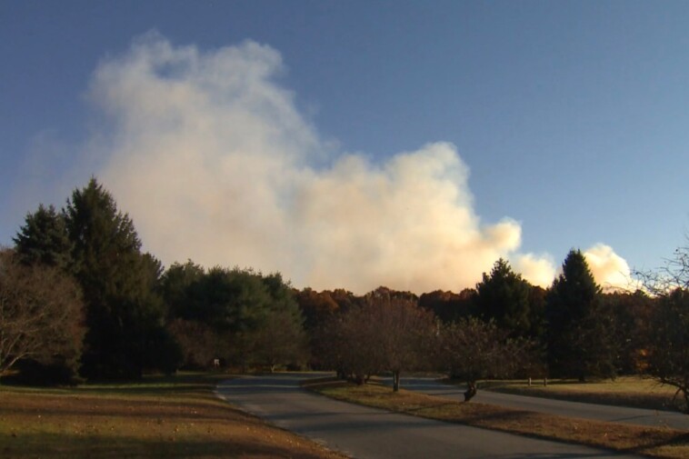 connecticut-deals-with-more-than-100-brush-fires-as-historic-drought-persists:-officials