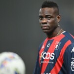 balotelli-booked-within-5-minutes-of-serie-a-return