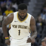 why-it-is-so-difficult-to-build-around-zion-williamson