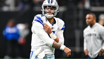 cowboys-qb-dak-prescott-‘likely’-heading-to-ir-with-hamstring-injury,-says-jerry-jones