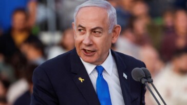 israel’s-netanyahu-dismisses-defense-minister-in-surprise-announcement