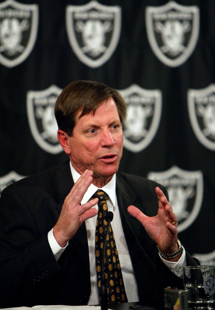 raiders-reuniting-with-ex-coach-norv-turner-in-new-role-after-staff-shakeup