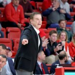 why-rick-pitino-apologized-to-st.-john’s-after-season-opening-win